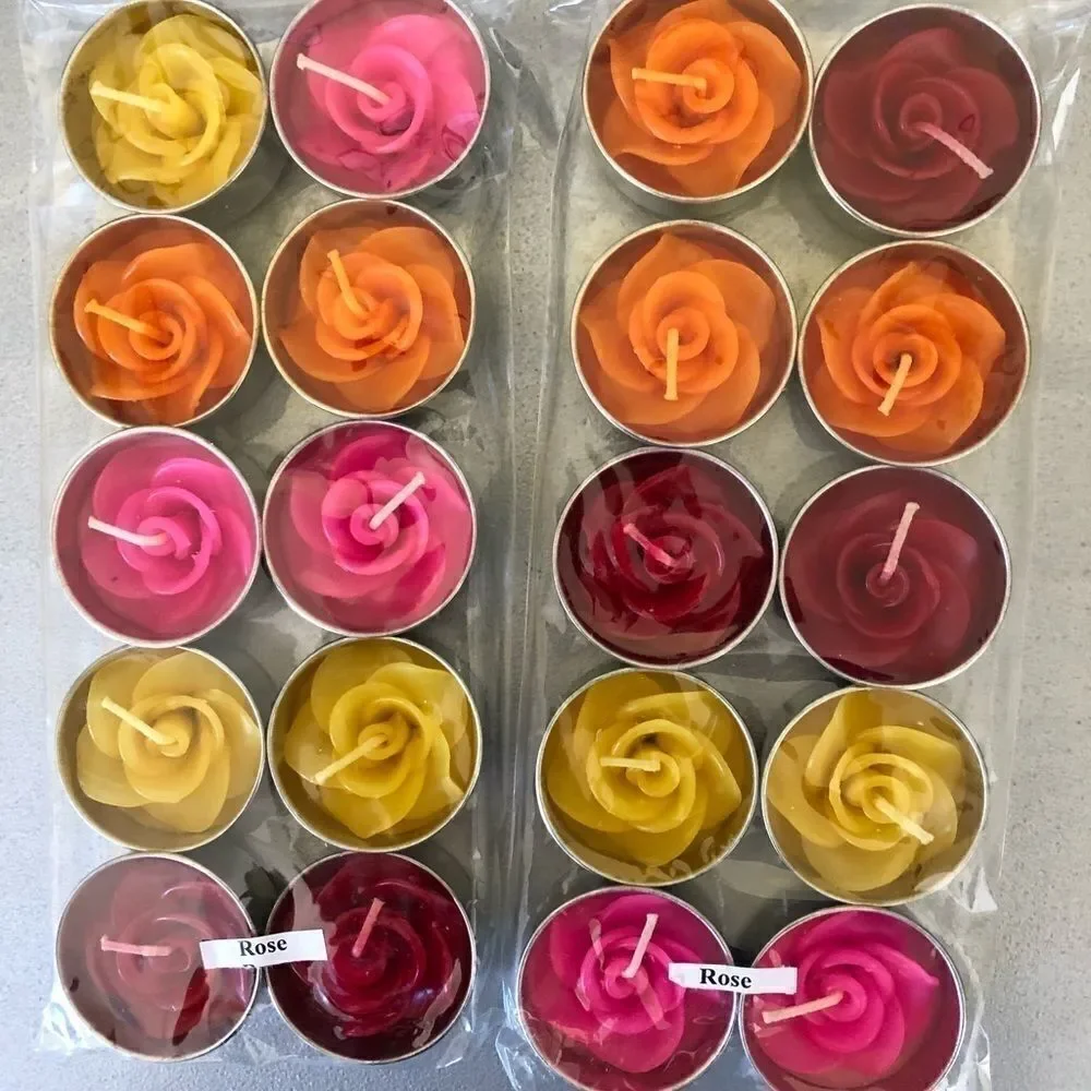 NWOT: Rose Tea-light Candle Set‎